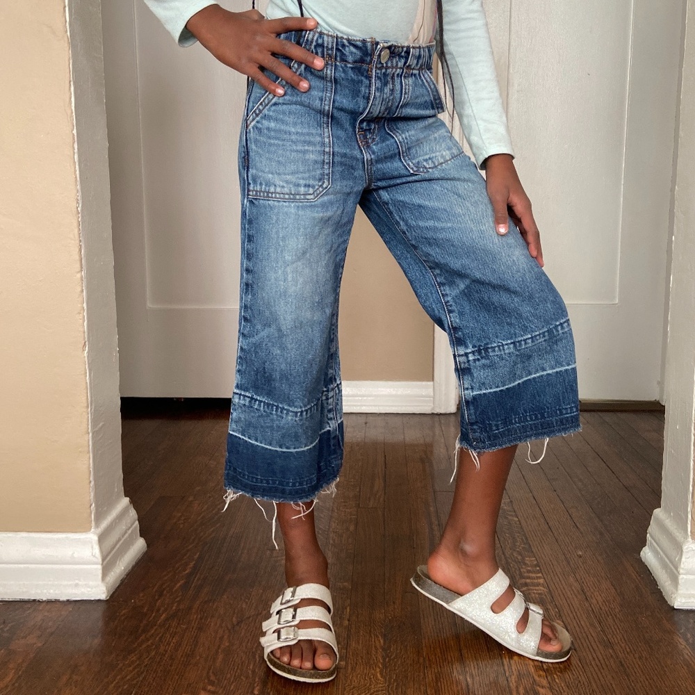 Gap High Rise Jeans - Wide-Leg Crop 7